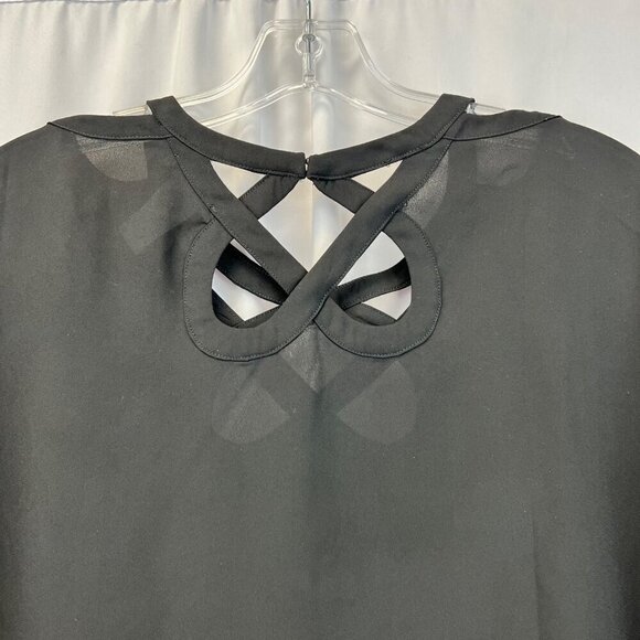 Esley Semi Sheer Caged Neck Line Short Sleeve Blouse Black Womens Size Medium - Picture 6 of 8